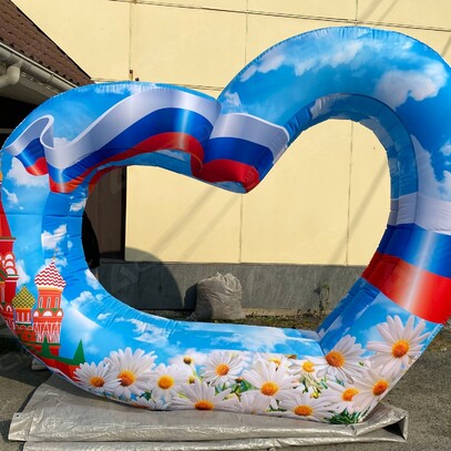 Надувная фигура ко Дню России "Сердце"  - Производственное предприятие АЭРО - Пневмокаркасные шатры и палатки,  надувные рекламные конструкции, надувные сцены, арки  и пневмокостюмы